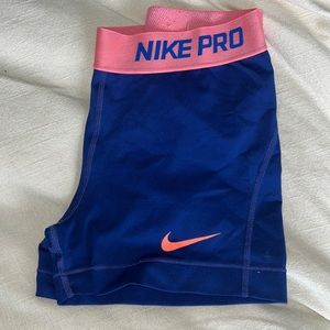 Nike pros | Running shorts